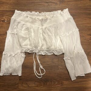 Page 6 Boutique off the shoulder top